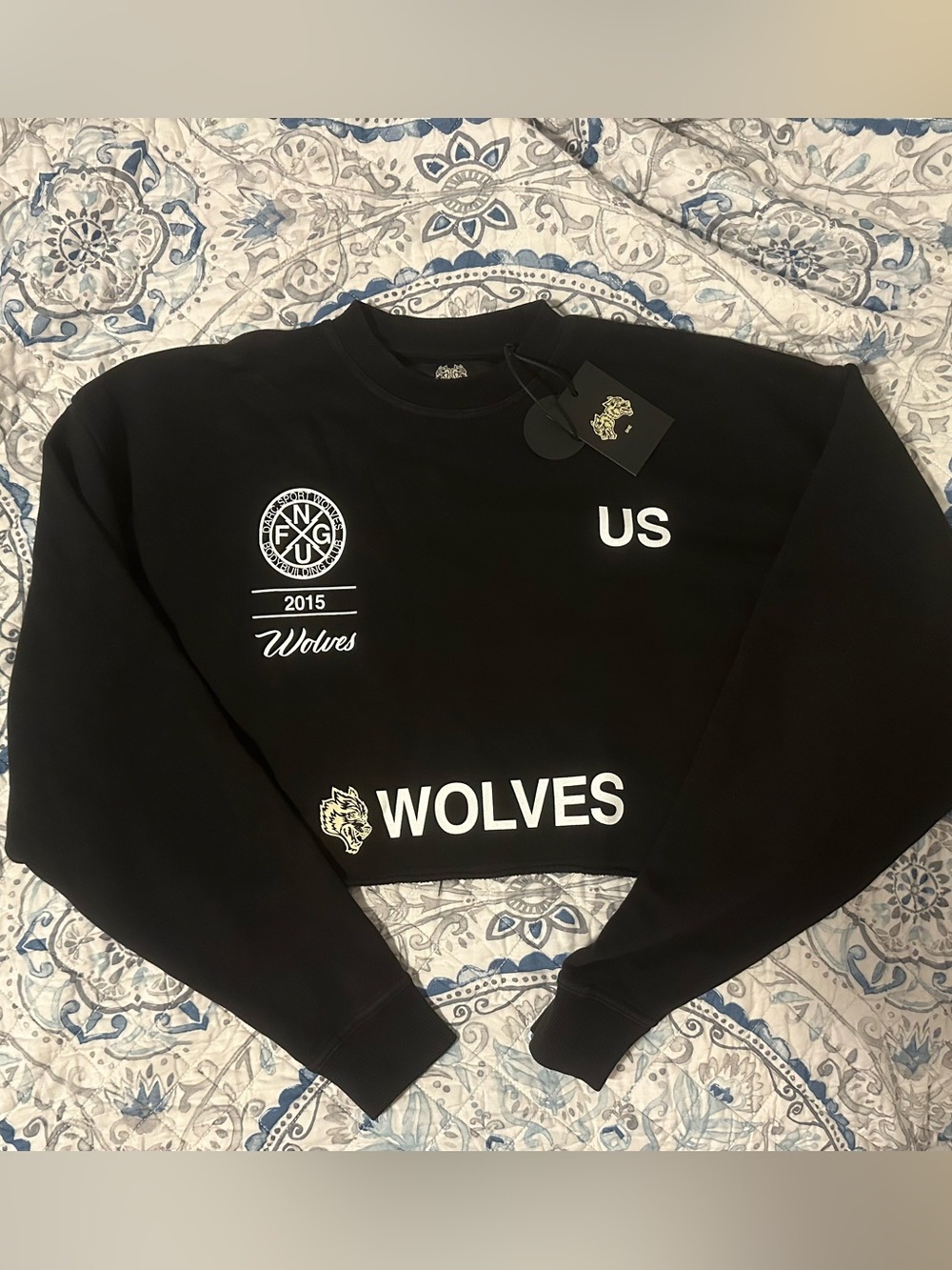 Darc Sport Black Cropped Wolves Logo Top